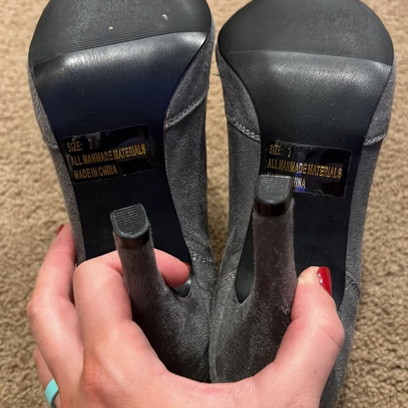 Charlotte Russe healed booties size 7 - Picture 5 of 5